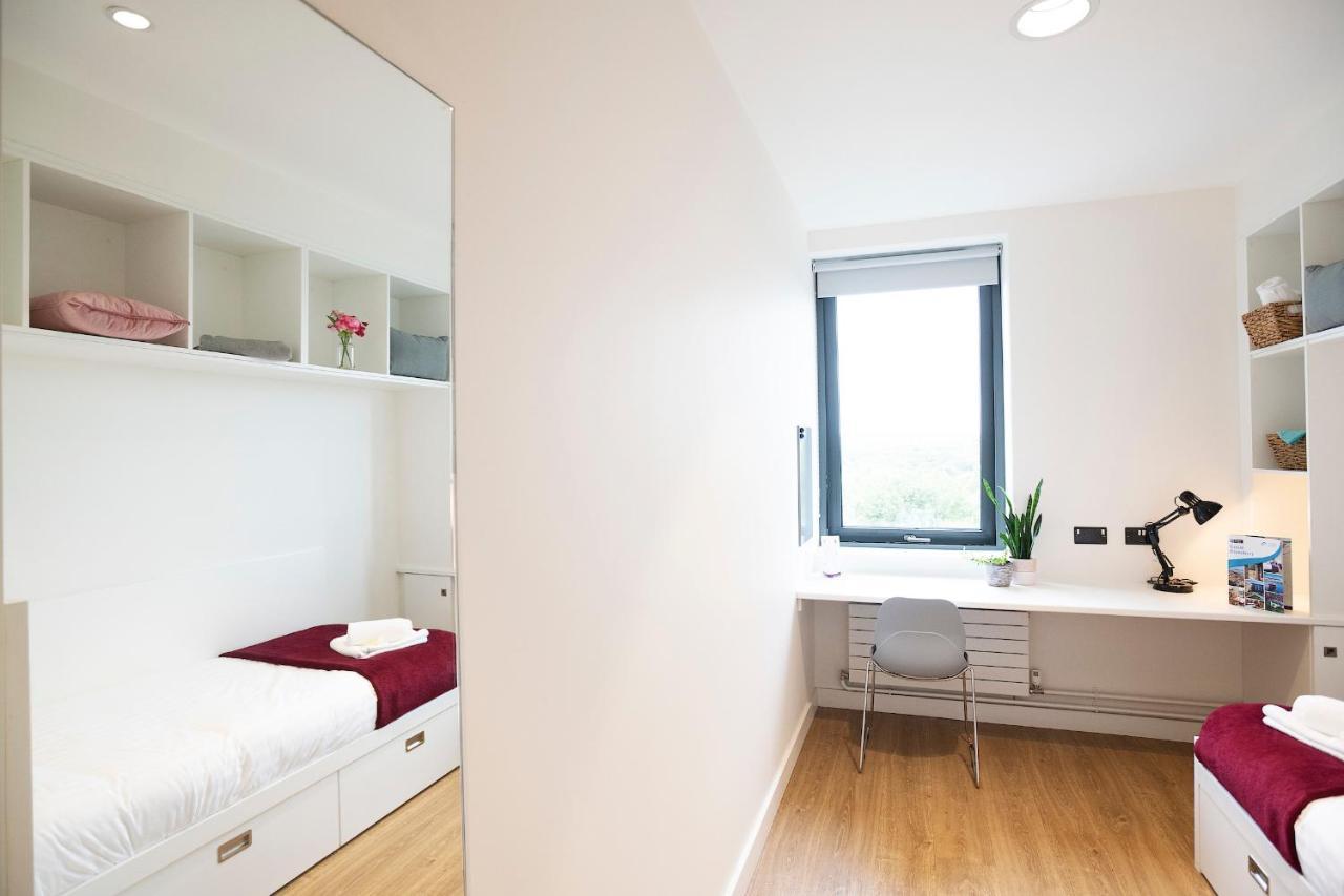 Goldcrest Village Rooms University Of กัลเวย์ ภายนอก รูปภาพ
