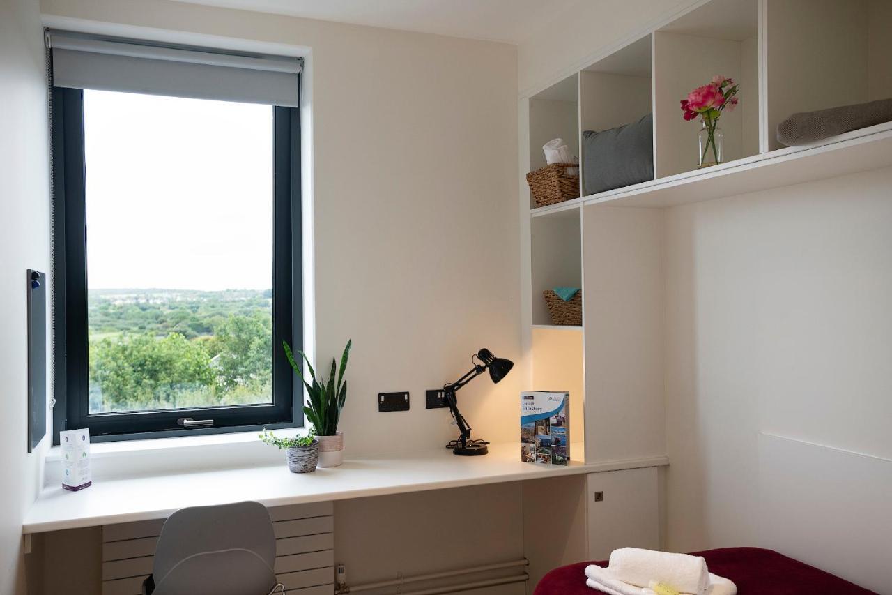 Goldcrest Village Rooms University Of กัลเวย์ ภายนอก รูปภาพ