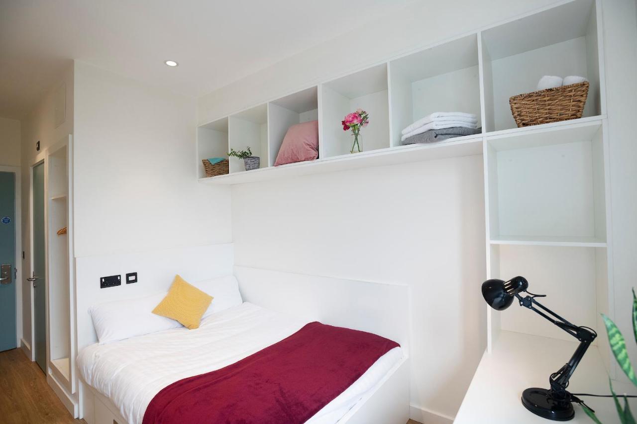 Goldcrest Village Rooms University Of กัลเวย์ ภายนอก รูปภาพ
