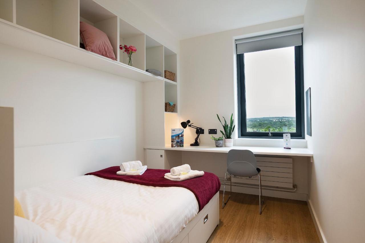 Goldcrest Village Rooms University Of กัลเวย์ ภายนอก รูปภาพ